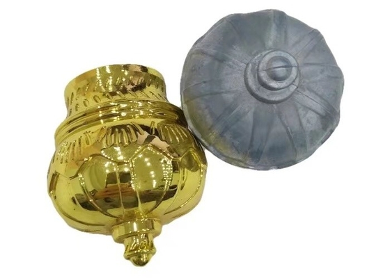 Buy High Quality Zamak Perfume Bottle Lids Gold Crown Personalized Bottle Tops online manufacture