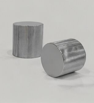 Buy Luxury Chevron Engraved Zinc Alloy Perfume Cap with High-Gloss Finish and Corrosion Resistance online manufacture