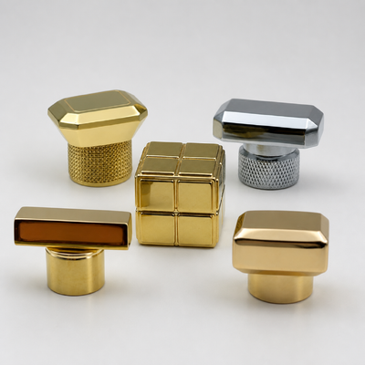 Buy Luxury Zinc Alloy Perfume Cap Gold Silver Plated Knurled Grid Faceted Square Rectangle Metal Perfume Bottle Lid Custom Logo For Oud online manufacture