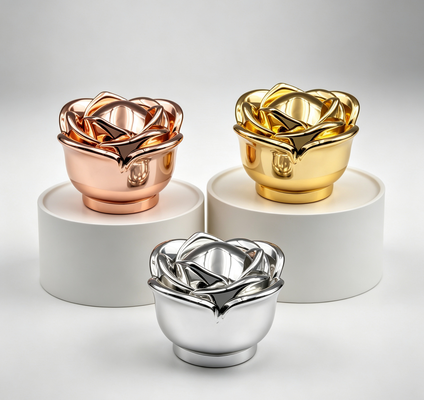 Buy FEA15 Zinc Alloy Perfume Cap 3D Rose Flower Shape Electroplated Perfume Bottle Cover Custom Logo Zamac perfume Cap online manufacture
